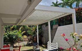 F2 Rez De Jardin Carbet